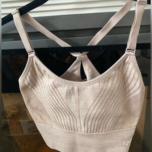Woman’s RYKA Beige in Color Adjustable Straps Size Large Athletic Sports Bra